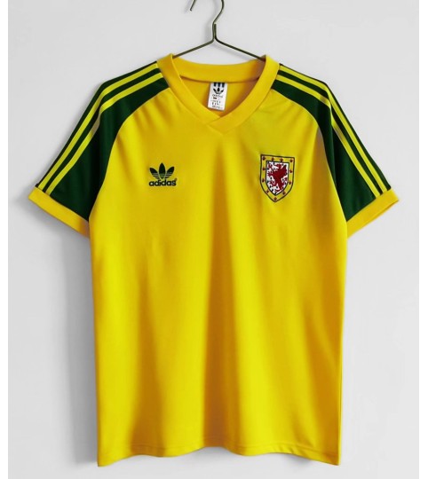 1982 Wales Away Retro