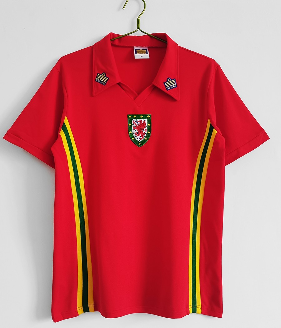 1976-1979 Wales Home Retro