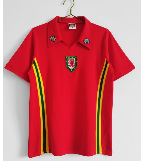 1976-1979 Wales Home Retro